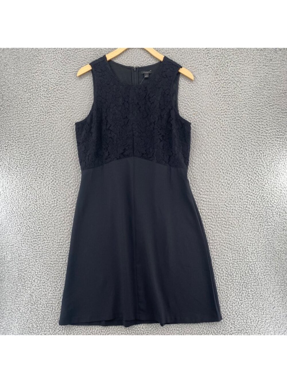Ann Taylor Dress Womens 6 Black Floral Lace Fit & Flare Sleeveless Cocktail NWT